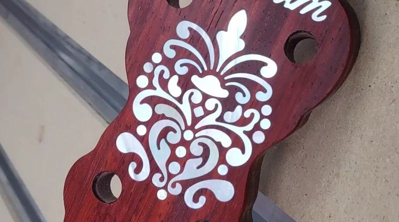 Cockrum Banjo Peghead Inlay